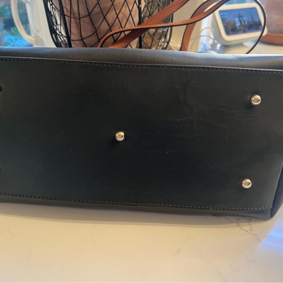 Dooney & Bourke Women’s Handbag - Picture 3 of 4